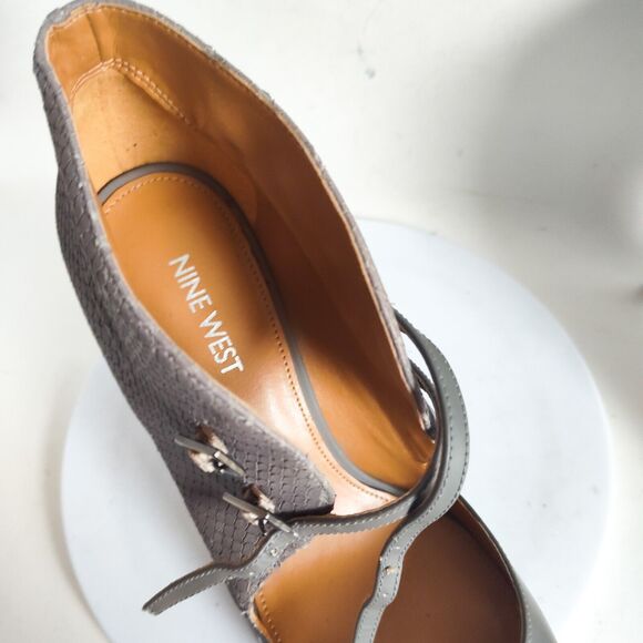 Nine West Gray Textured Heels - Picture 10 of 11